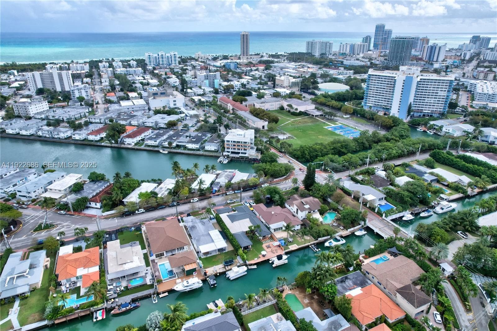A11922686 — Miami Beach — 25