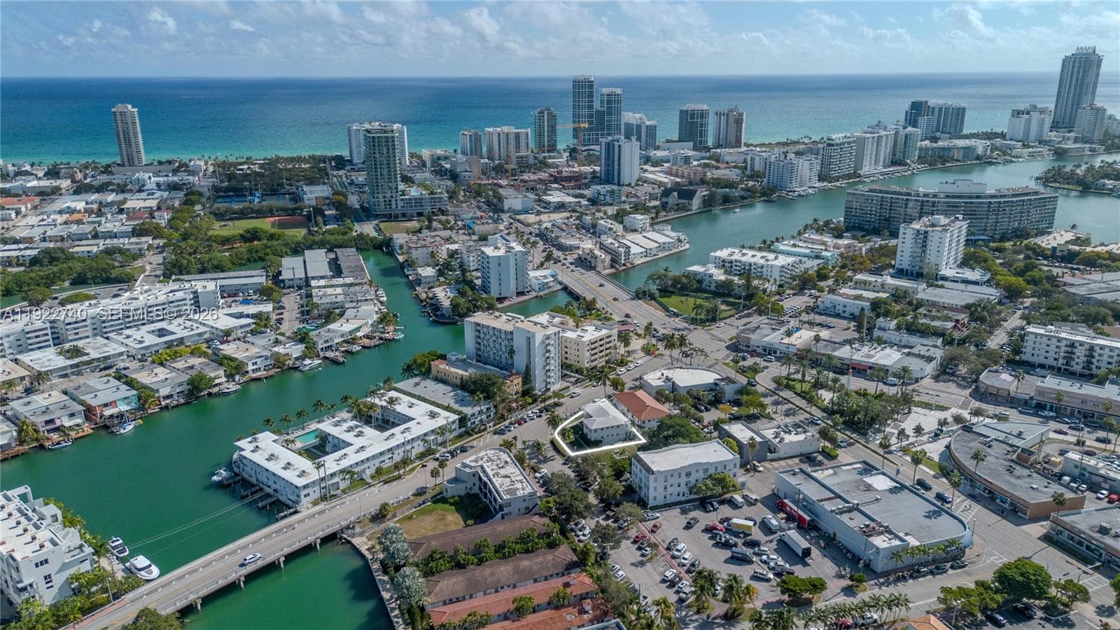 A11922740 — Miami Beach — 26