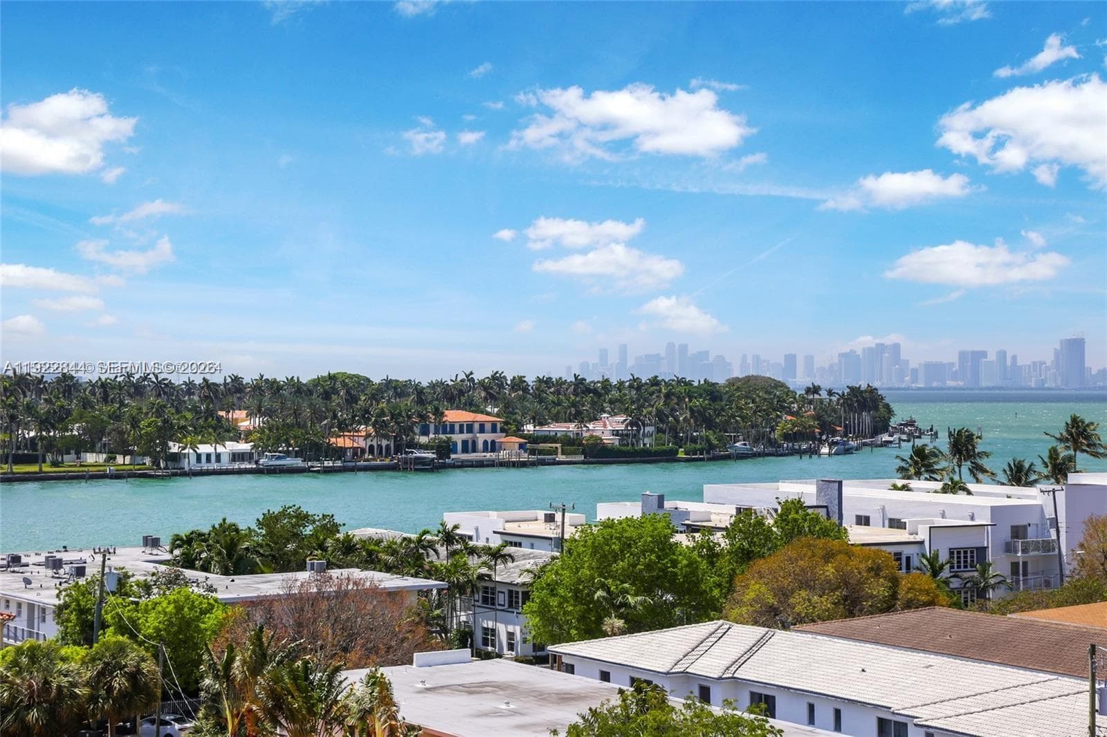 A11922844 — Miami Beach — 22