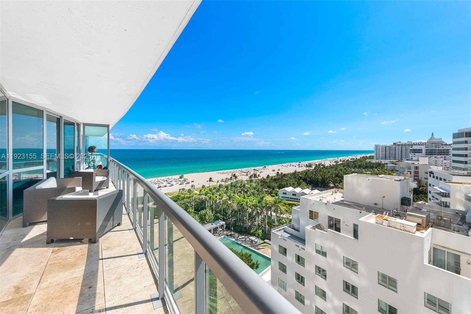 A11923155 — Miami Beach — 9