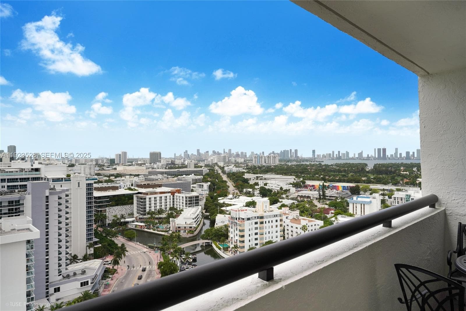 A11923528 — Miami Beach — 15
