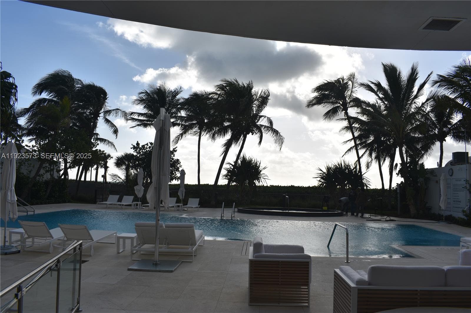 A11923573 — Miami Beach — 13