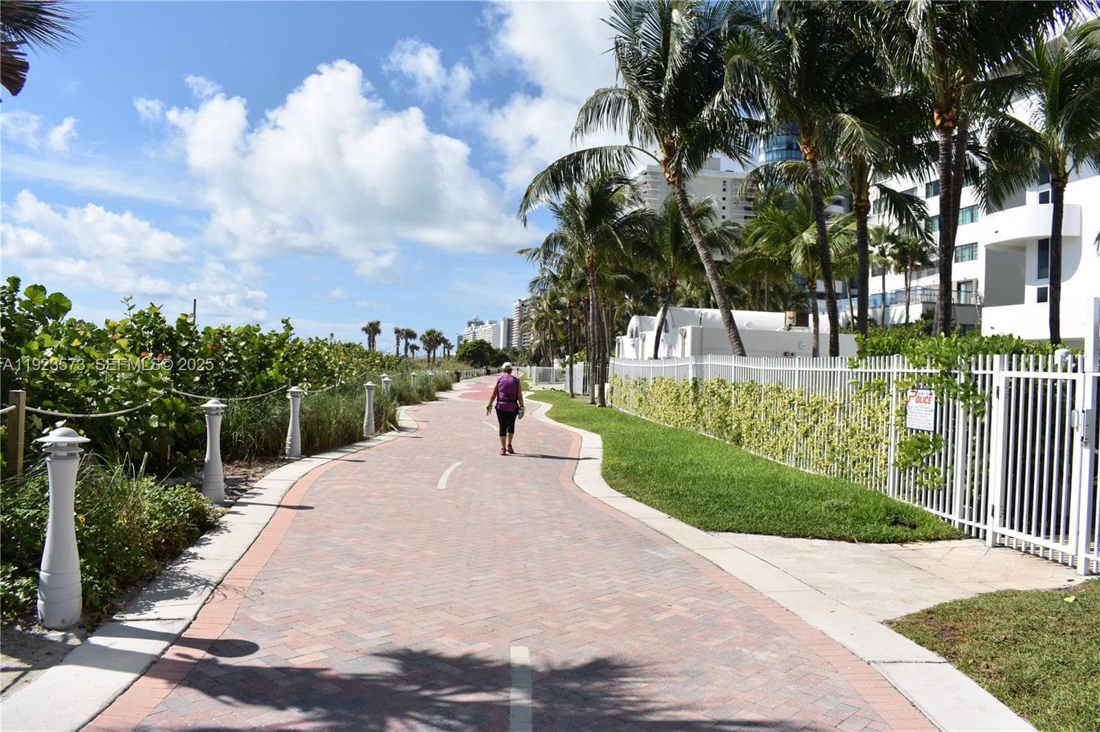 A11923573 — Miami Beach — 26