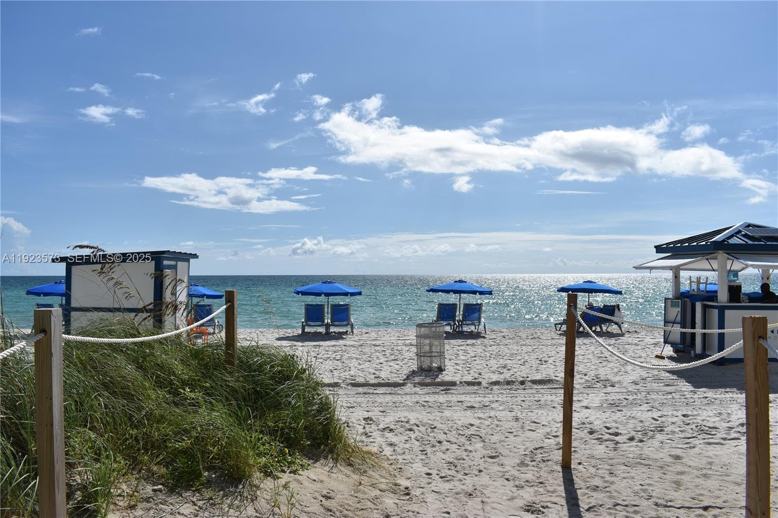 A11923573 — Miami Beach — 30