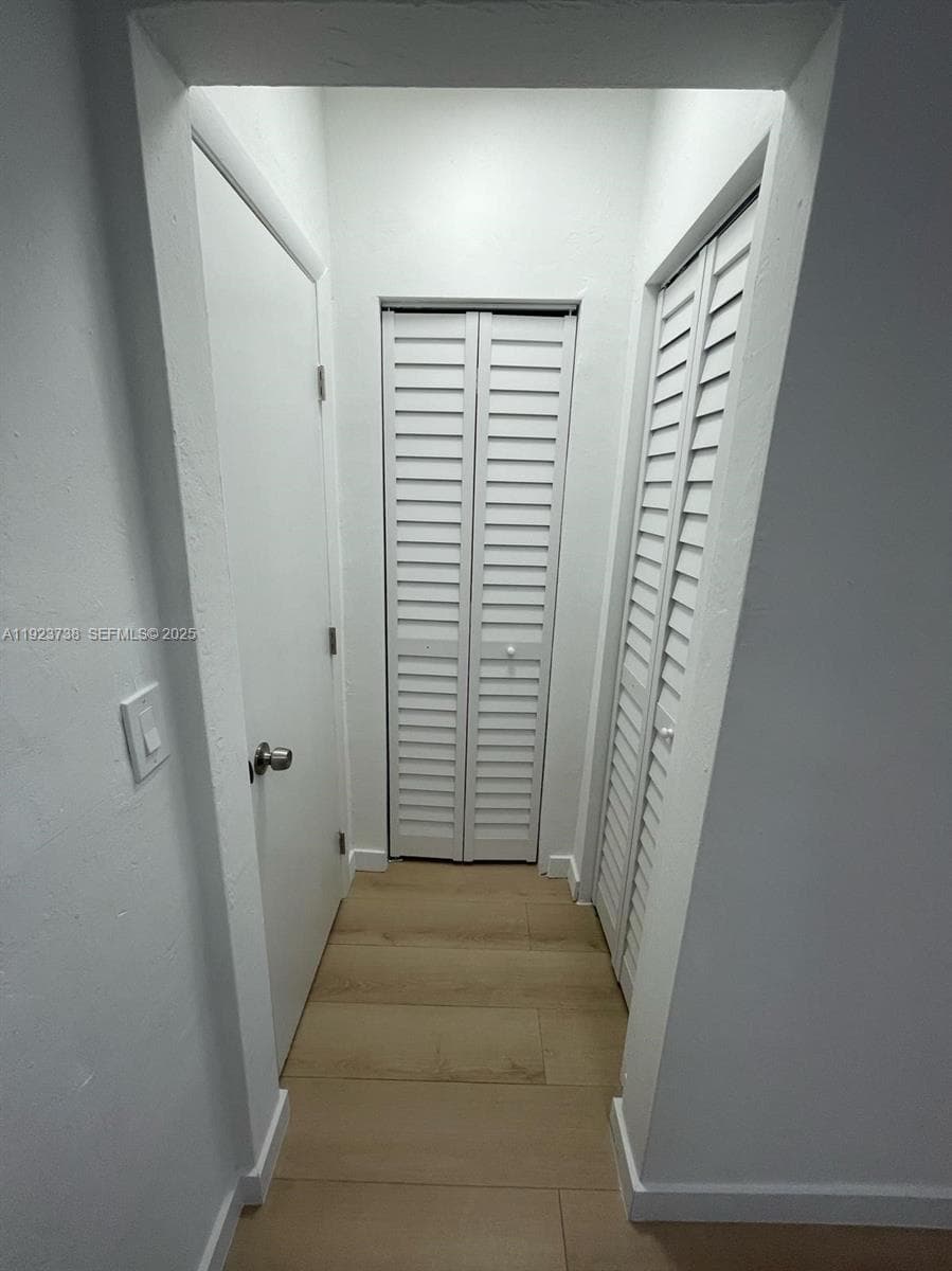 A11923738 — Miami Beach — 8