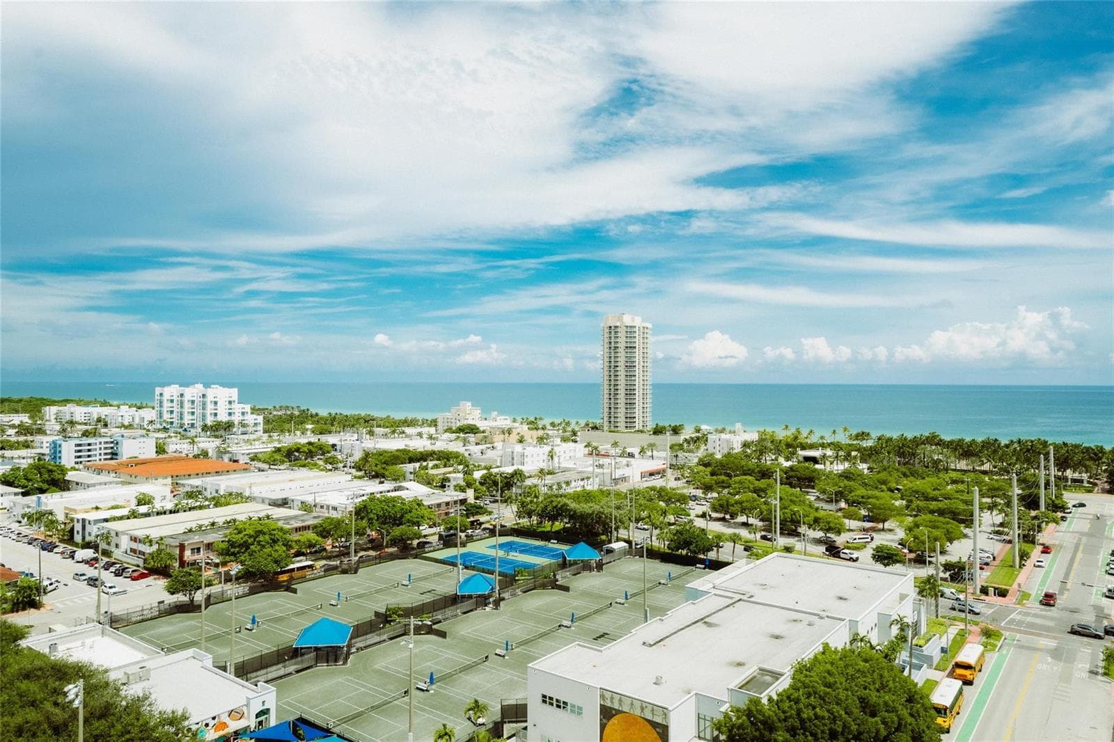 F10539152 — Miami Beach — 35
