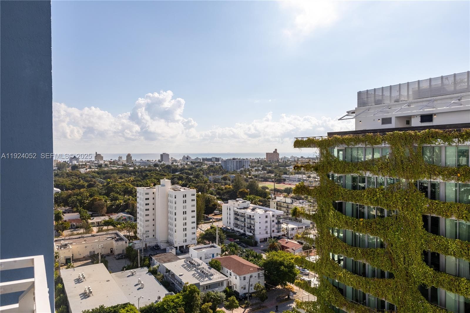 A11924052 — Miami Beach — 13