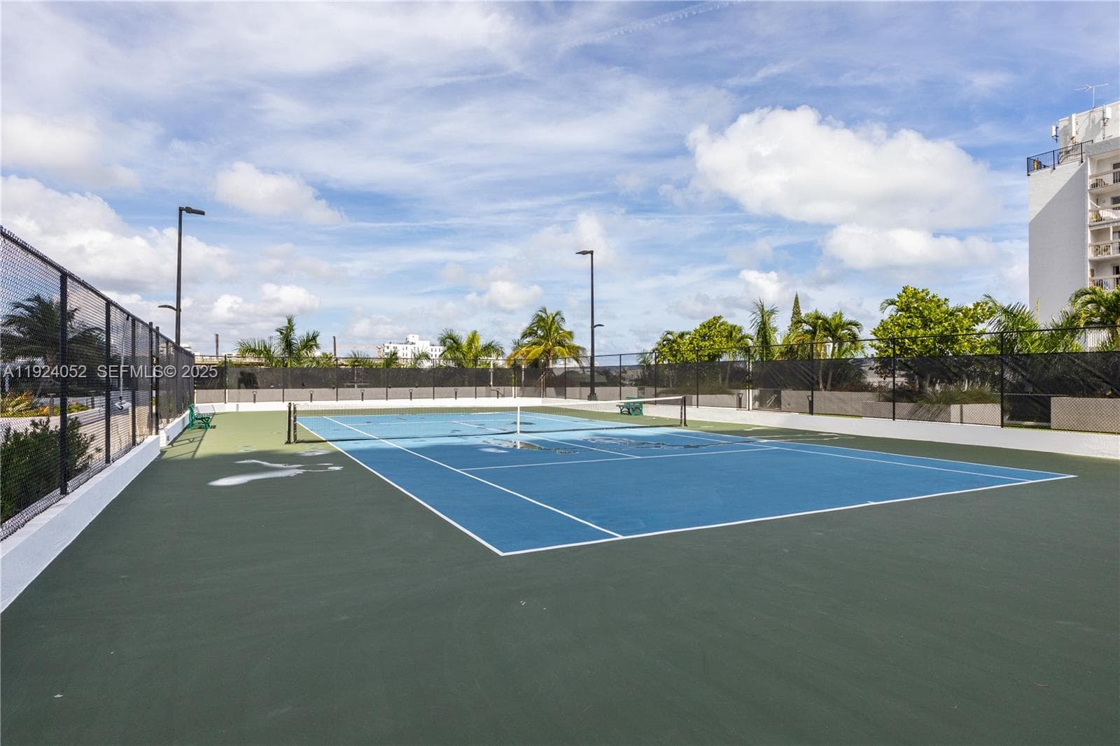 A11924052 — Miami Beach — 26
