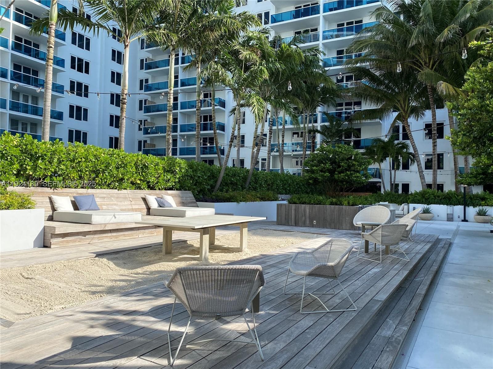 A11924139 — Miami Beach — 27