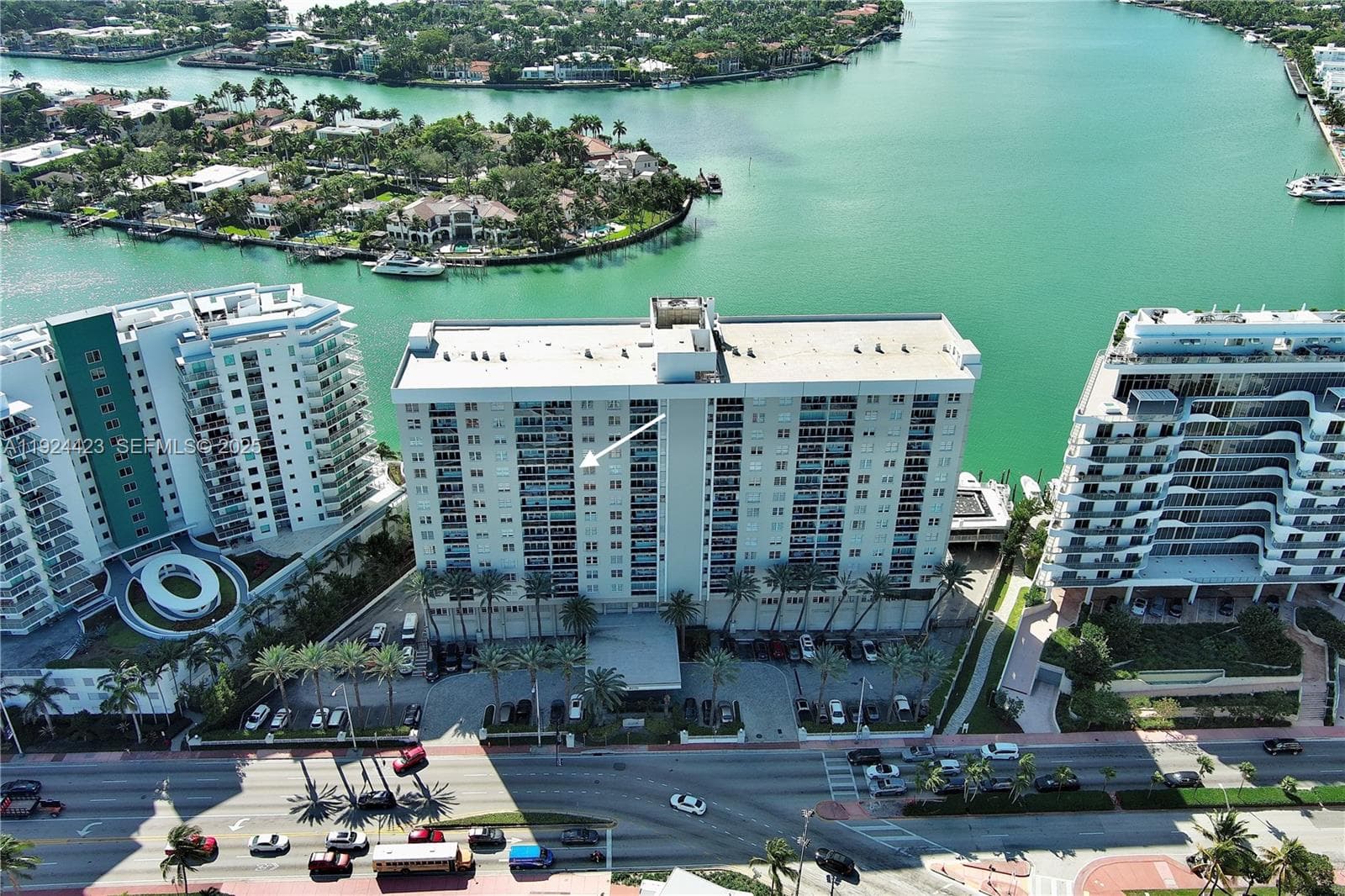 A11924423 — Miami Beach — 15