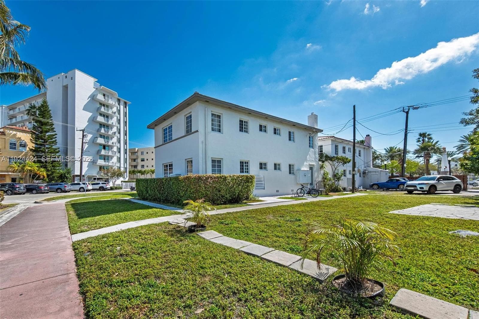 A11924424 — Miami Beach — 7