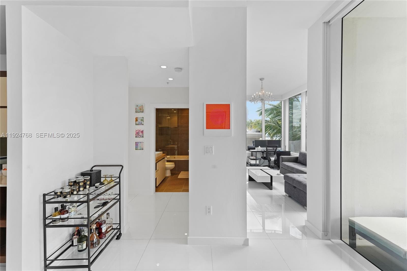 A11924768 — Miami Beach — 13