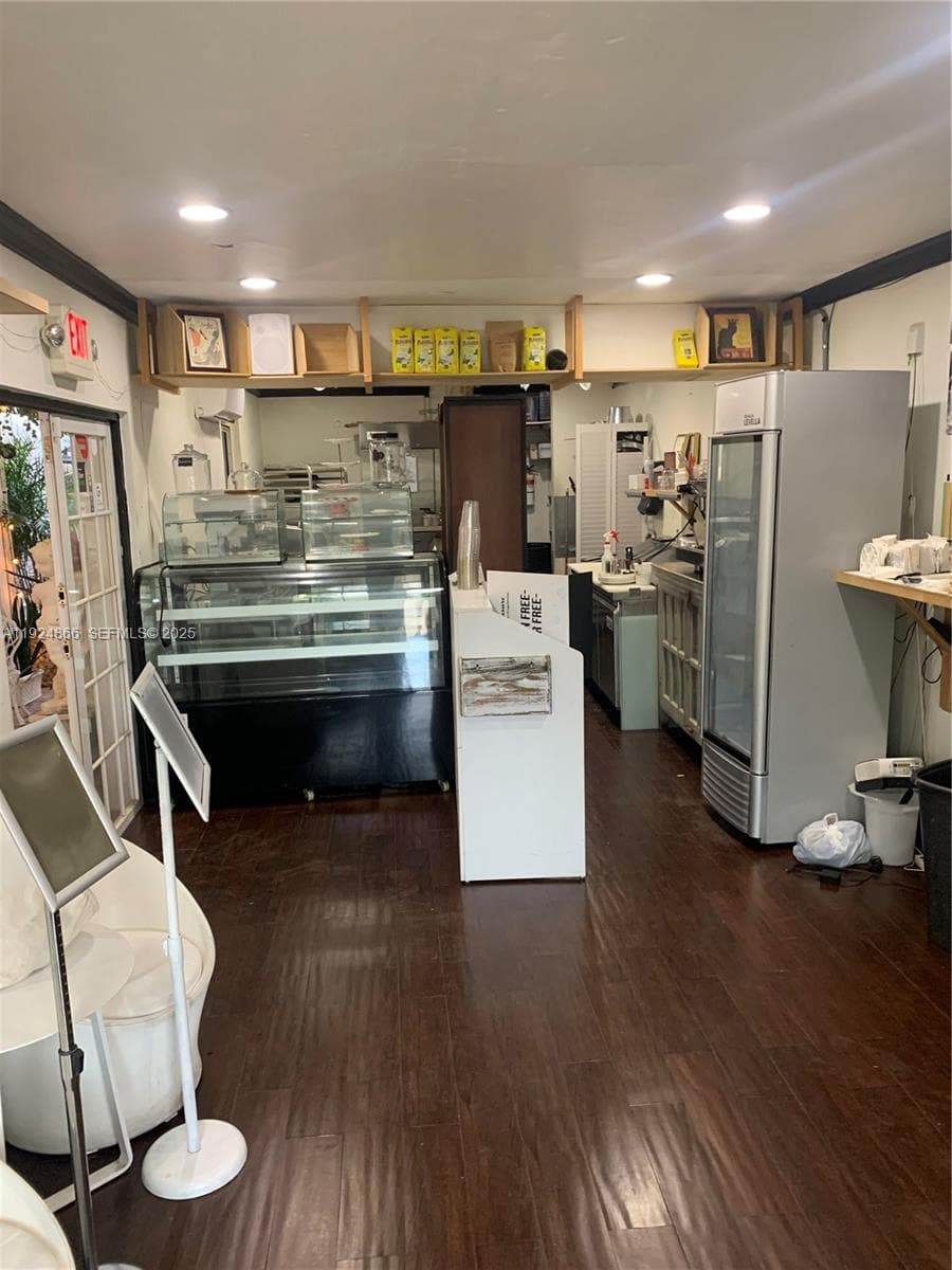 A11924866 — Miami Beach — 13