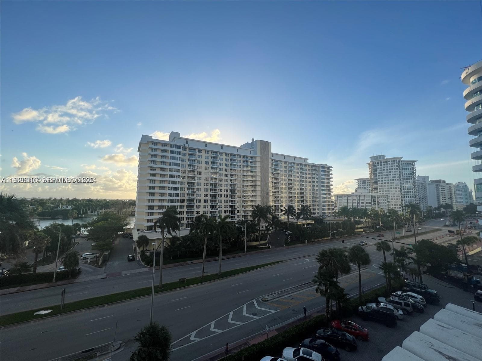 A11925016 — Miami Beach — 19