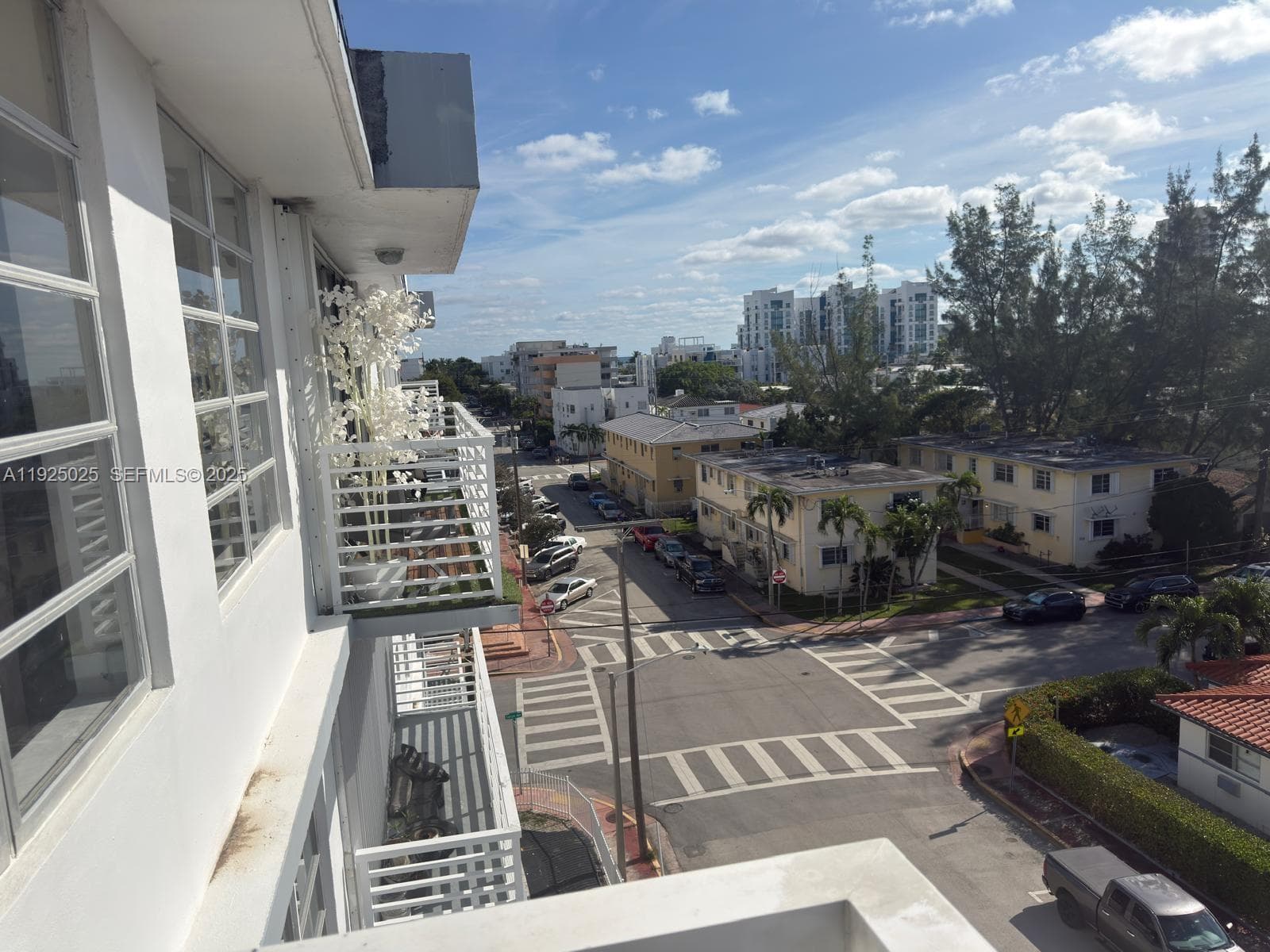 A11925025 — Miami Beach — 18