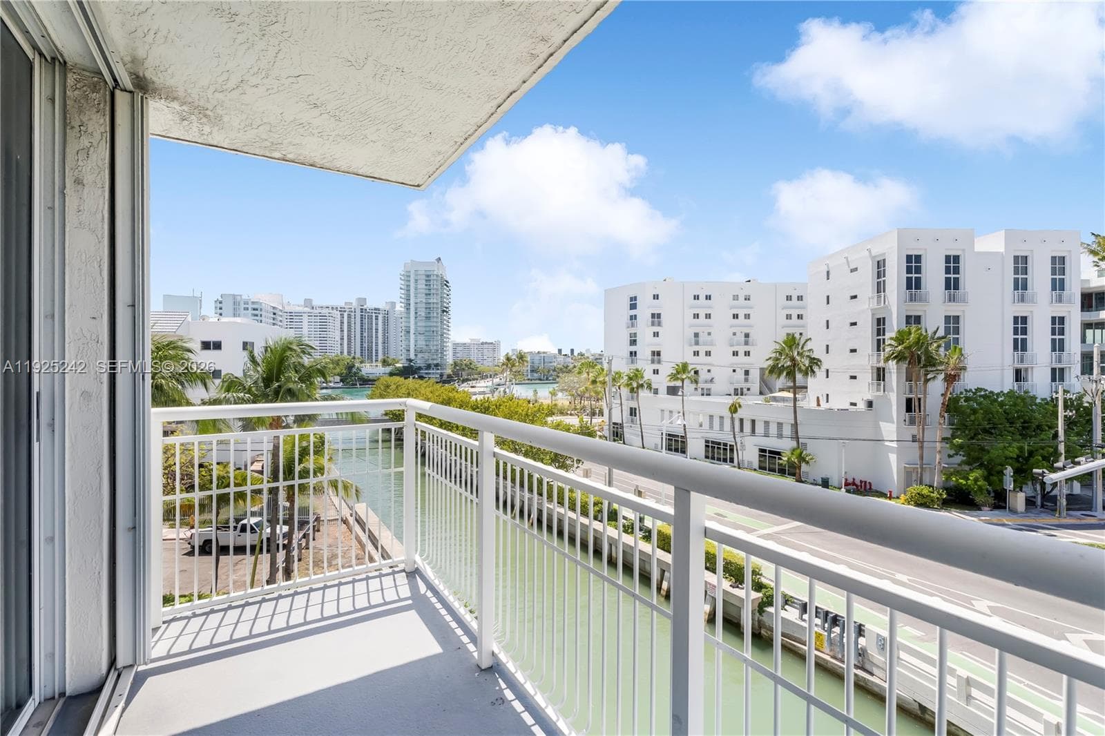 A11925242 — Miami Beach — 7
