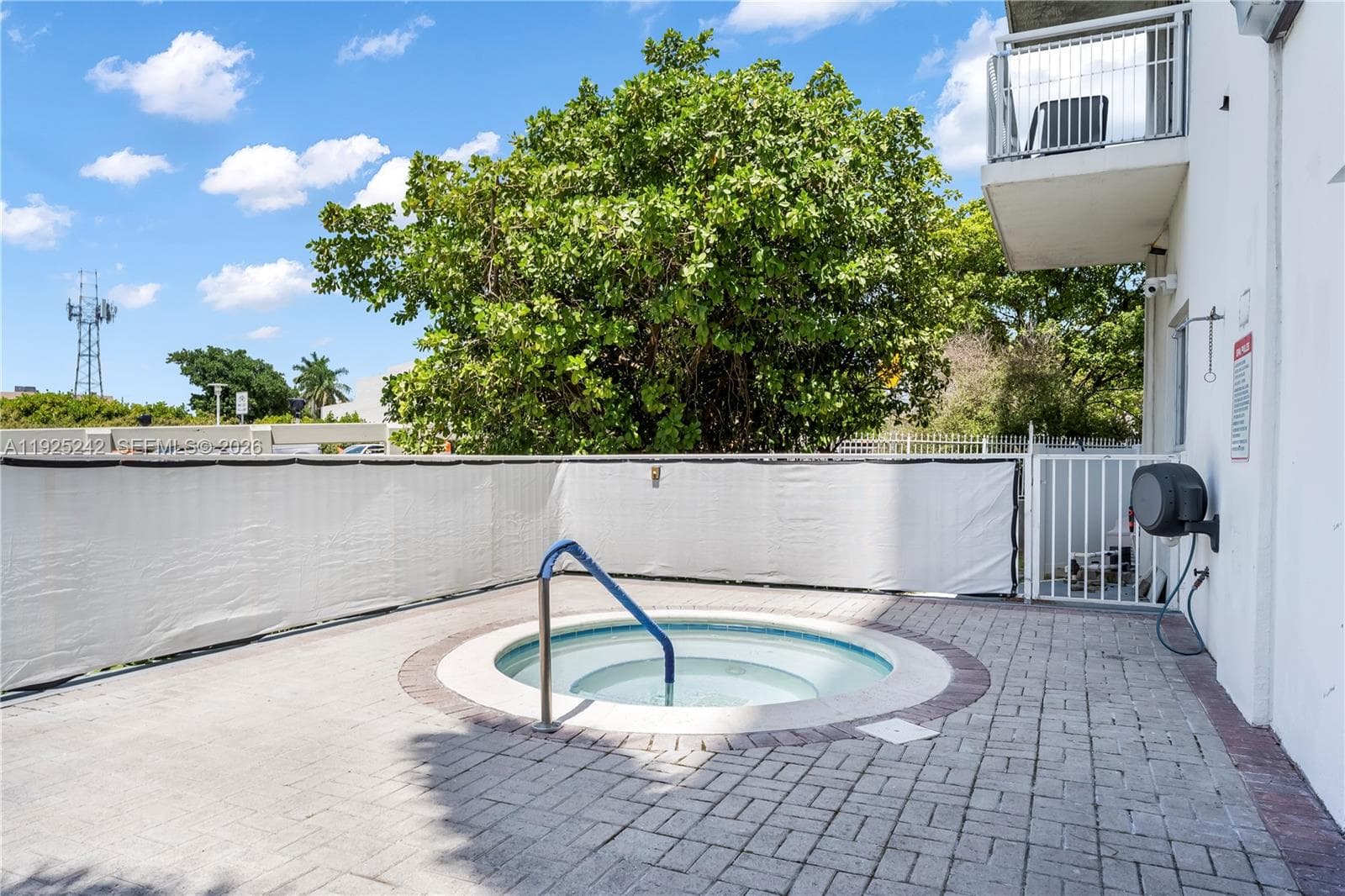 A11925242 — Miami Beach — 18