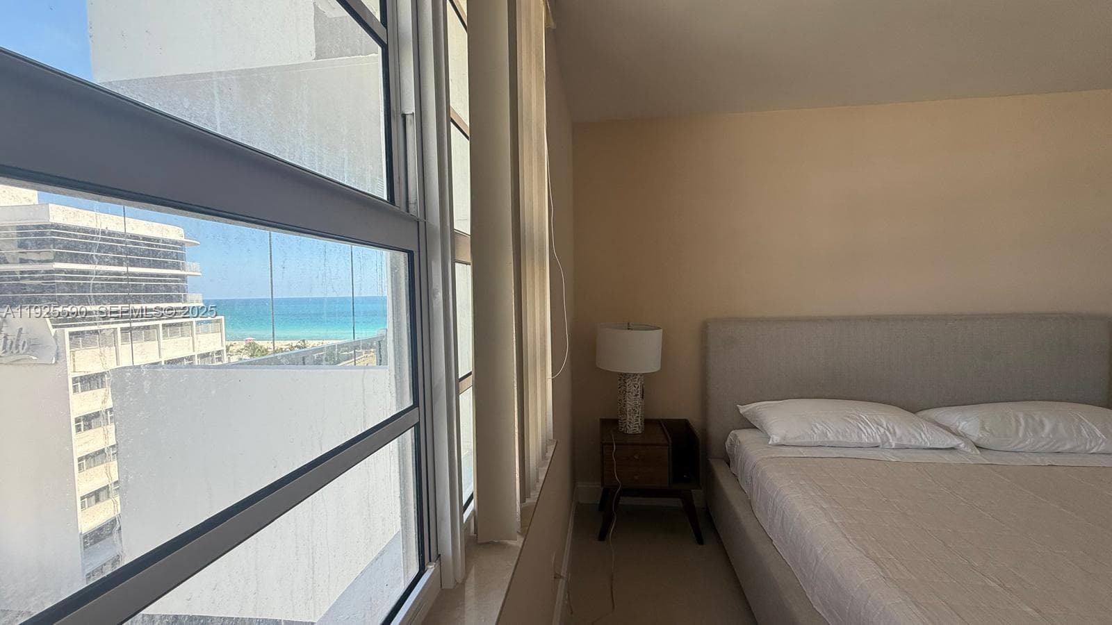 A11925590 — Miami Beach — 8