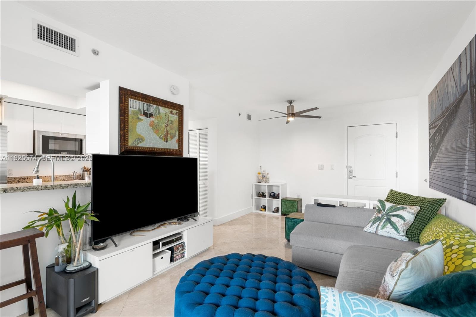 A11925674 — Miami Beach — 6