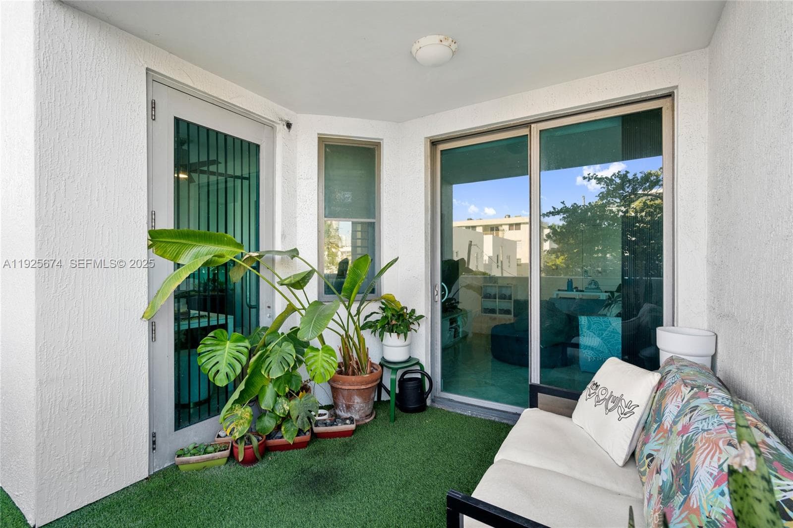 A11925674 — Miami Beach — 26