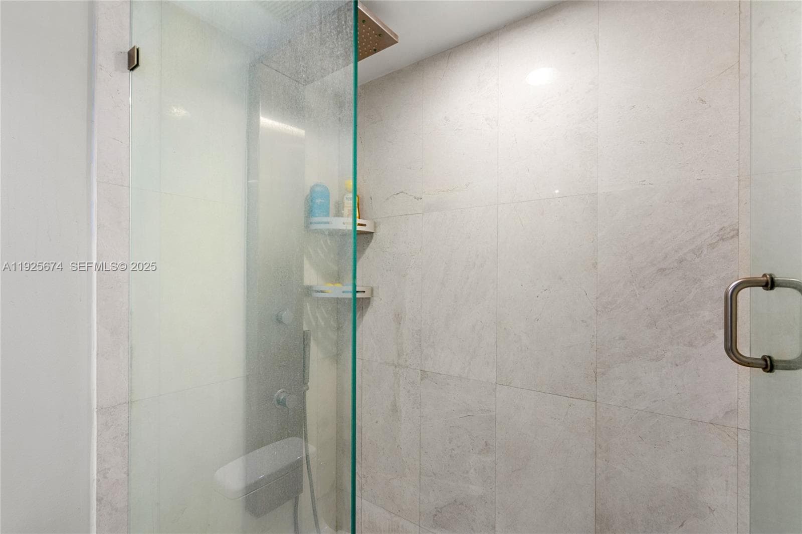 A11925674 — Miami Beach — 22