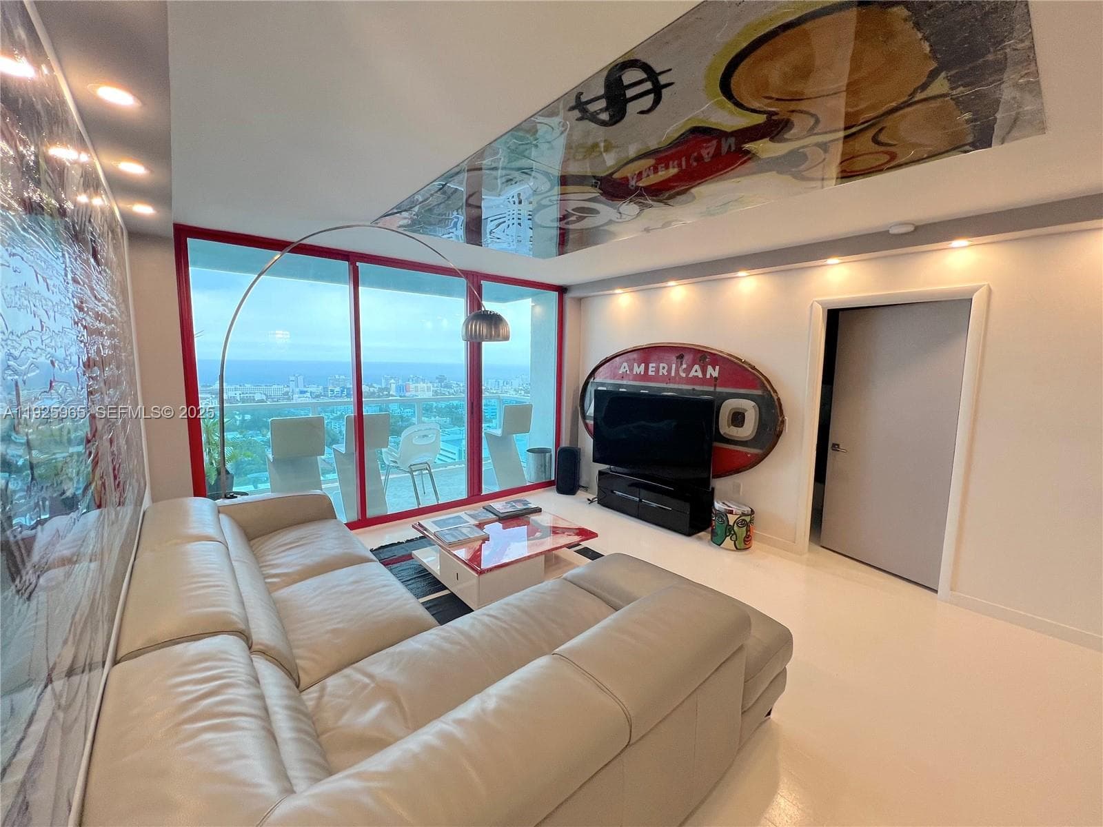 A11925965 — Miami Beach — 9
