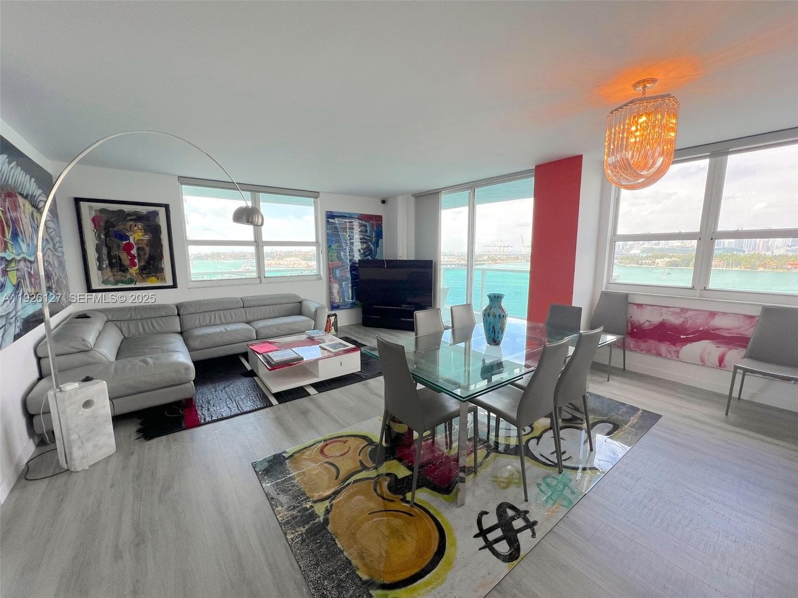 A11926127 — Miami Beach — 2