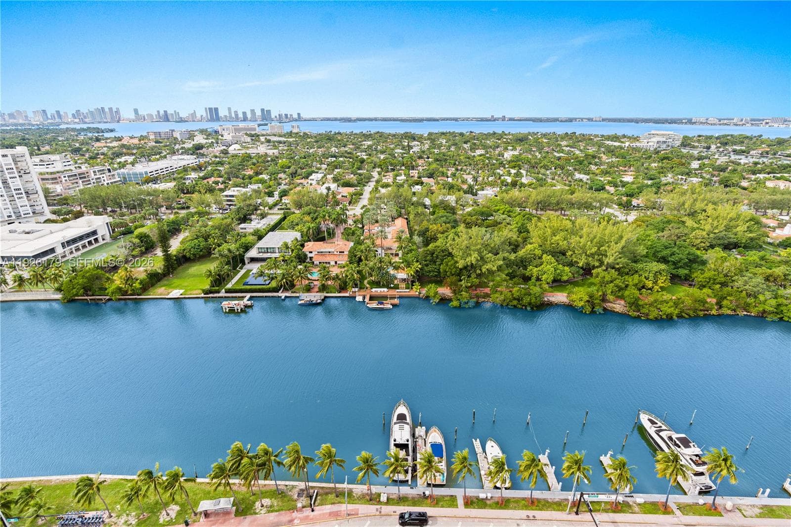 A11926179 — Miami Beach — 3