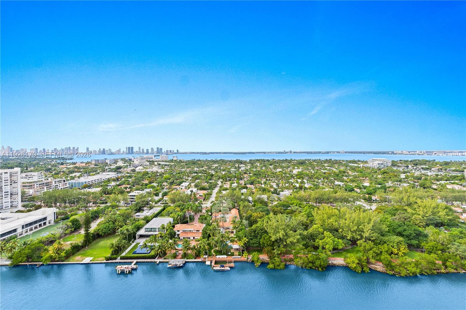 A11926179 — Miami Beach — 4