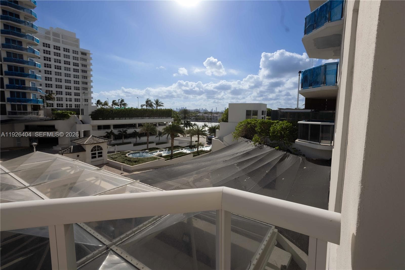 A11926404 — Miami Beach — 3