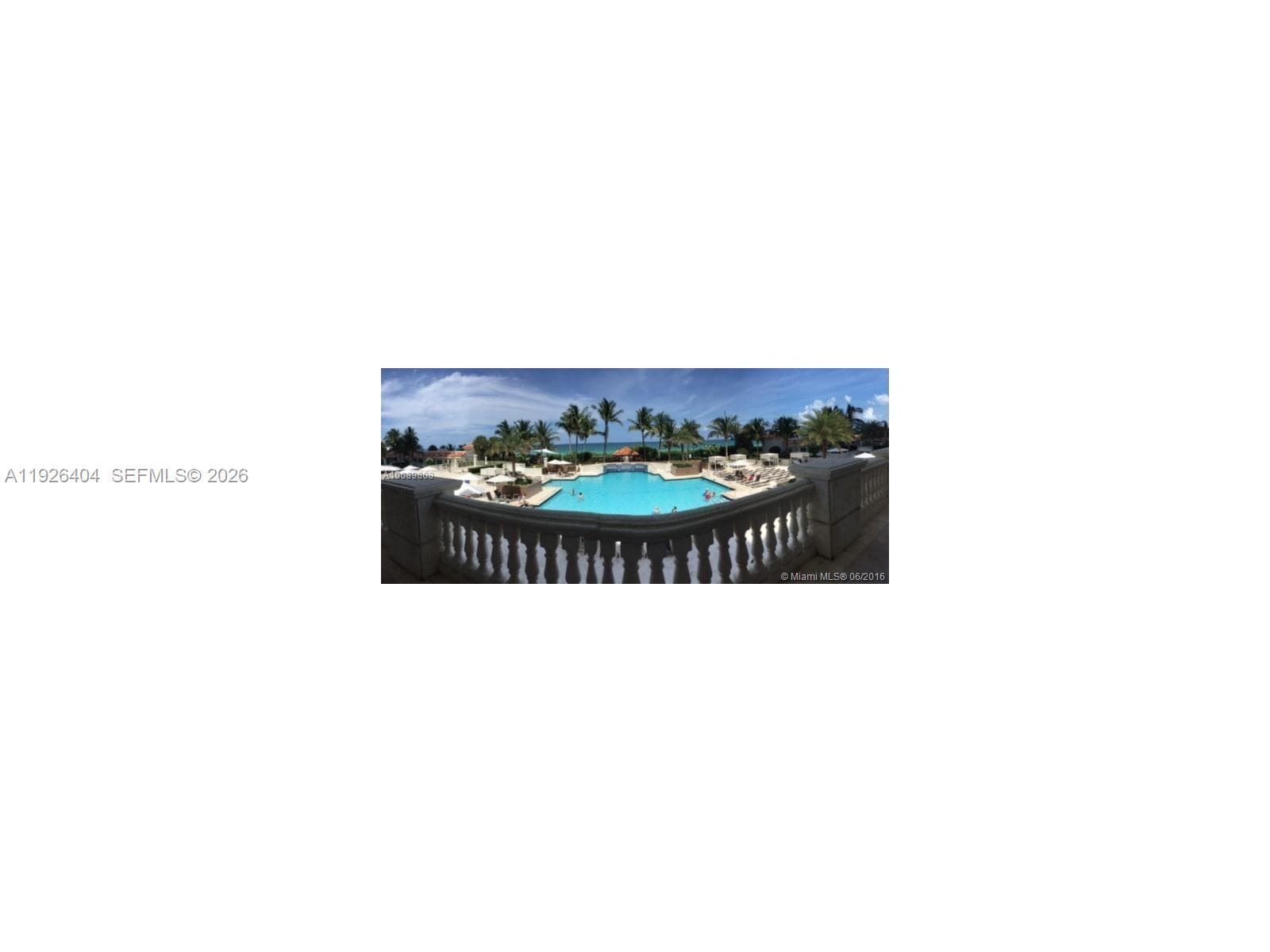 A11926404 — Miami Beach — 35