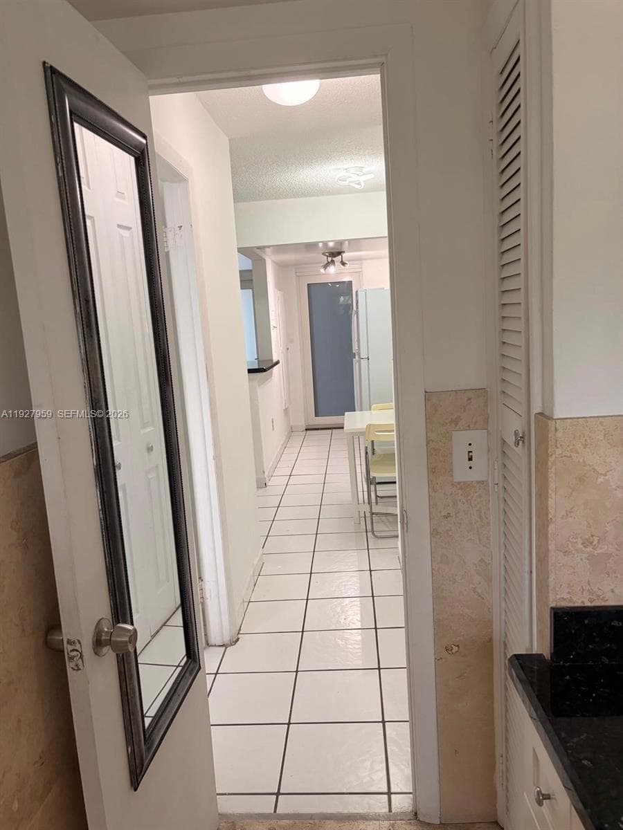 A11927959 — Miami Beach — 5