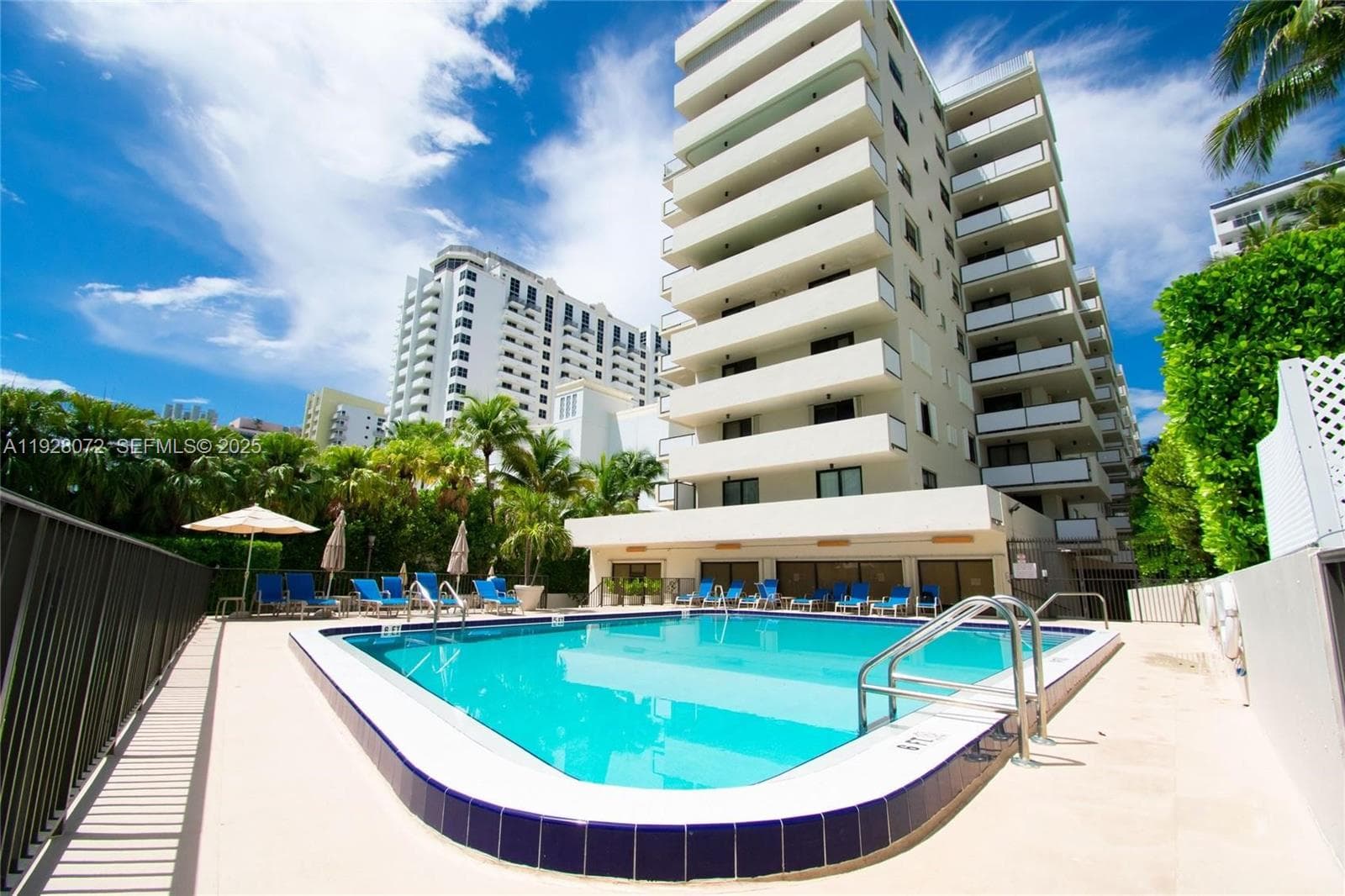 A11928072 — Miami Beach — 23