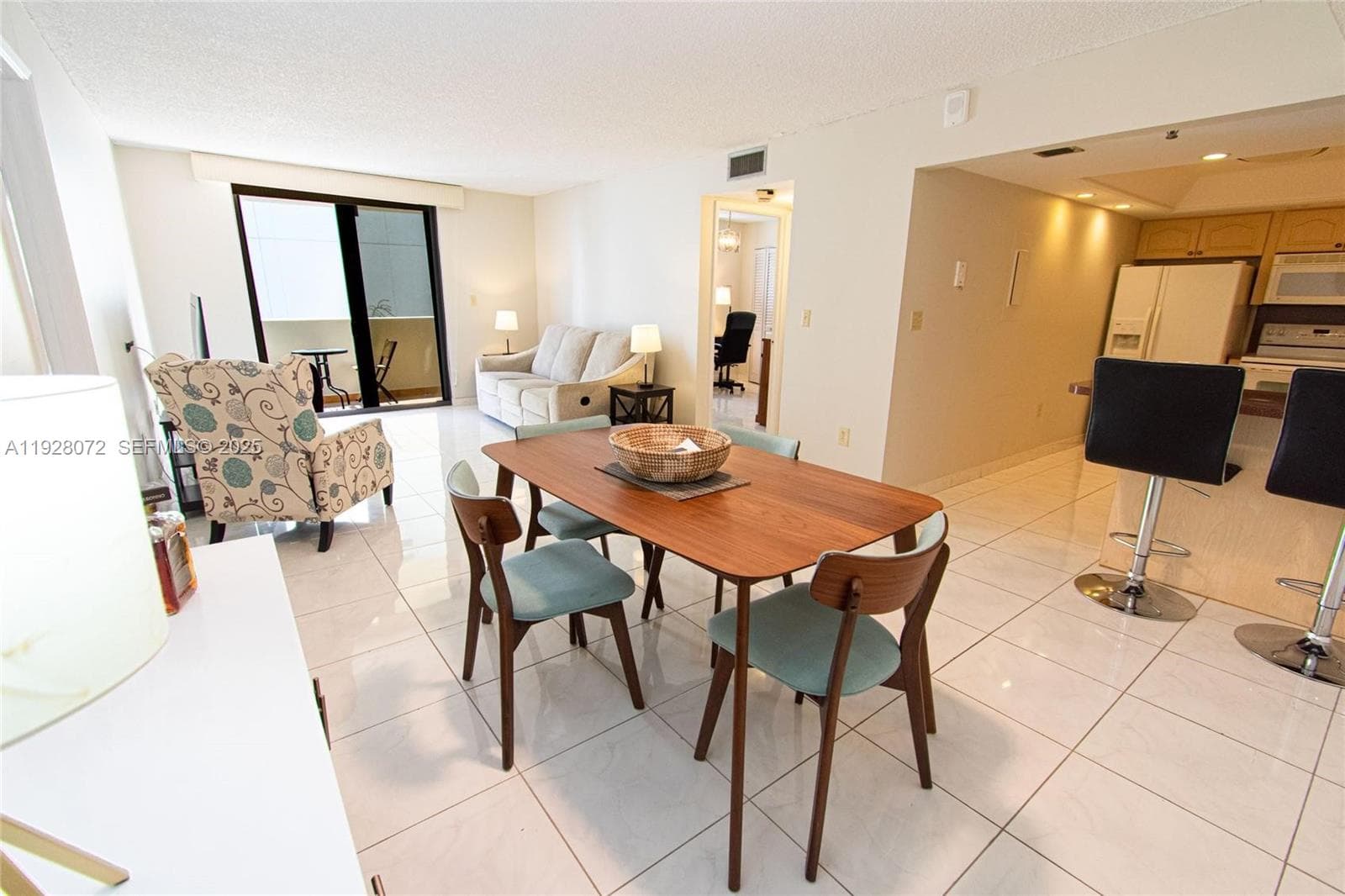 A11928072 — Miami Beach — 7