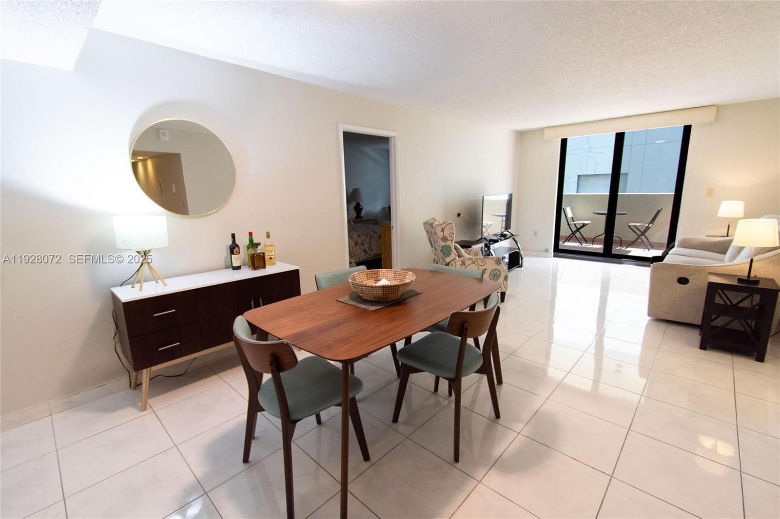 A11928072 — Miami Beach — 5