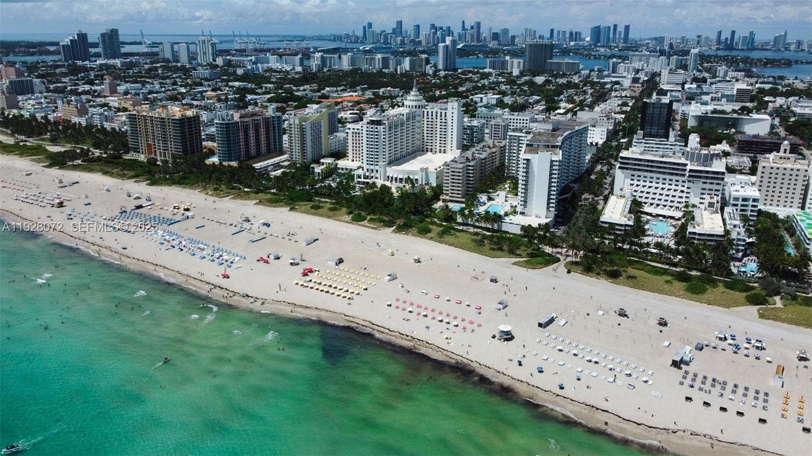 A11928072 — Miami Beach — 35