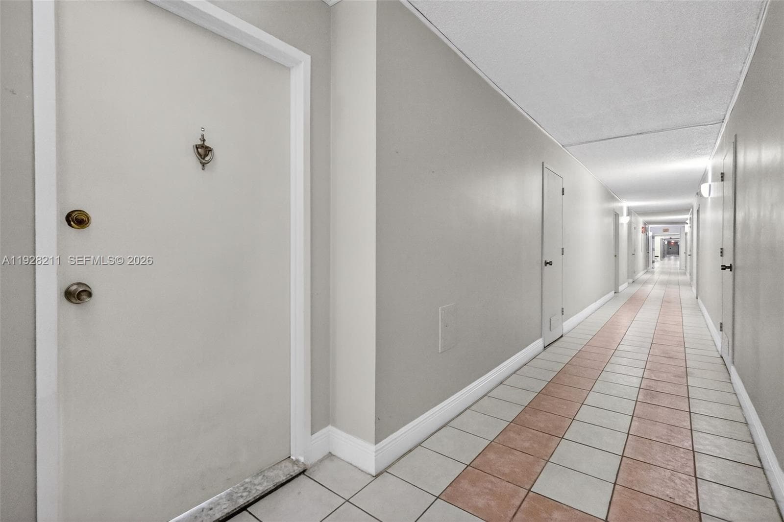 A11928211 — Miami Beach — 3
