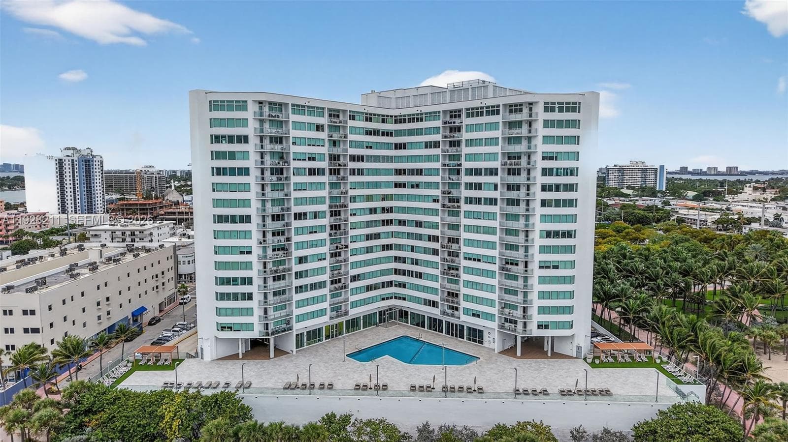 A11928211 — Miami Beach — 30