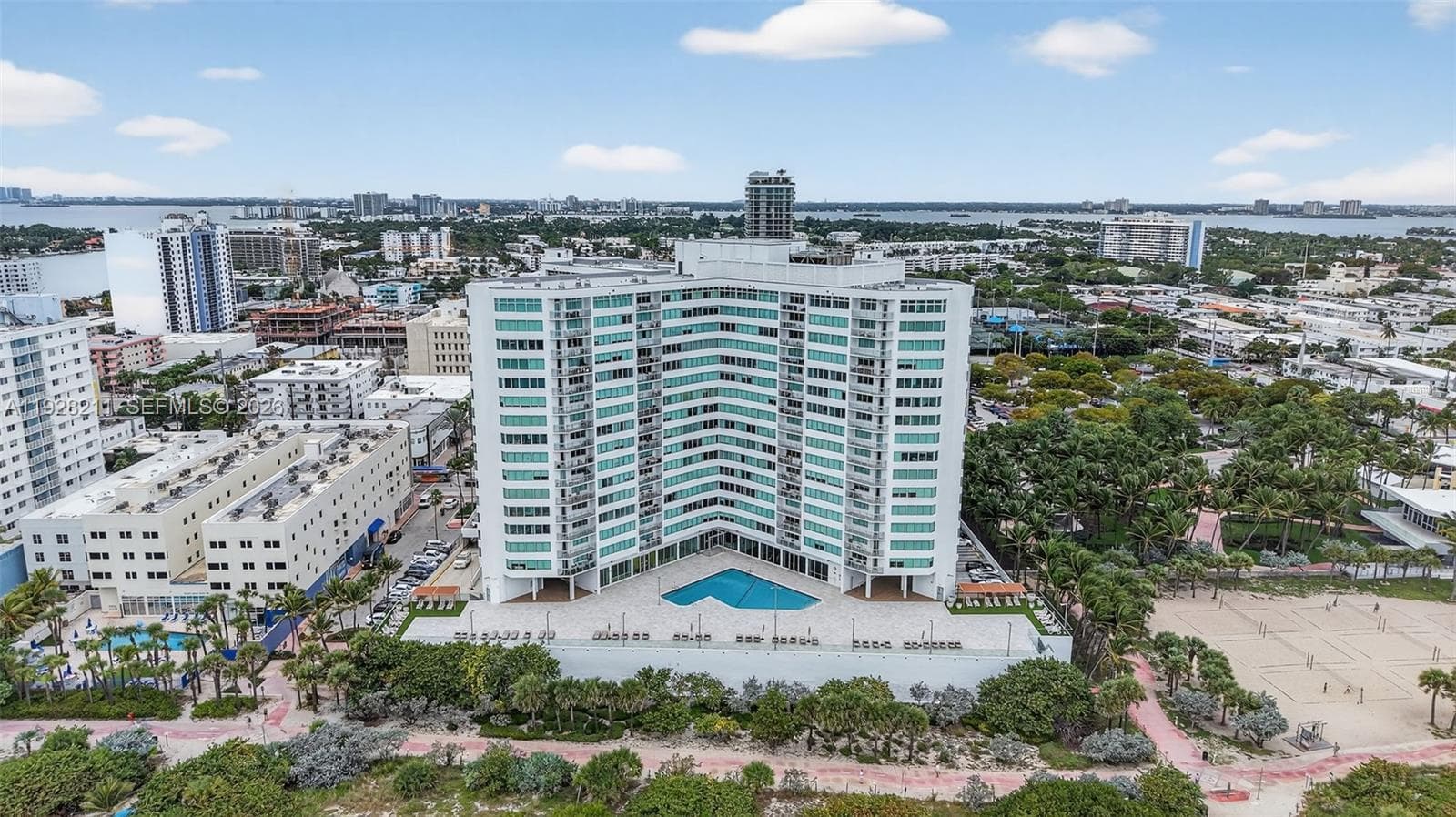 A11928211 — Miami Beach — 31