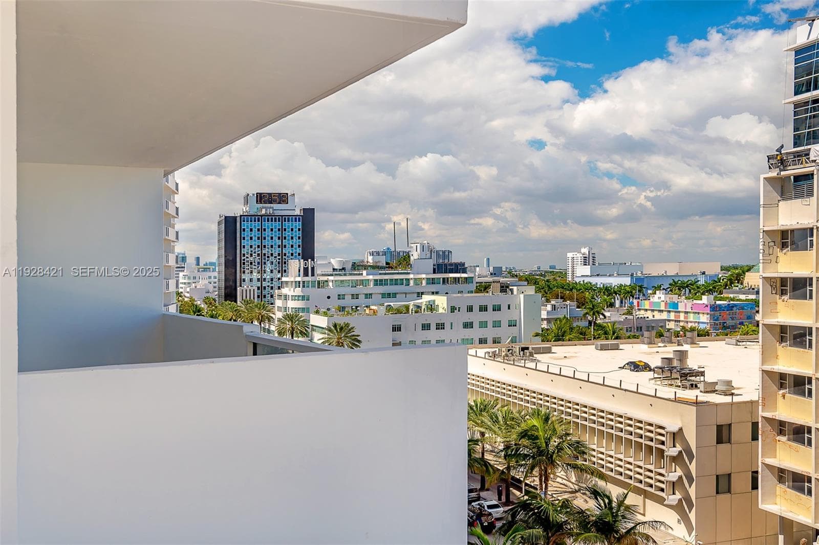 A11928421 — Miami Beach — 2