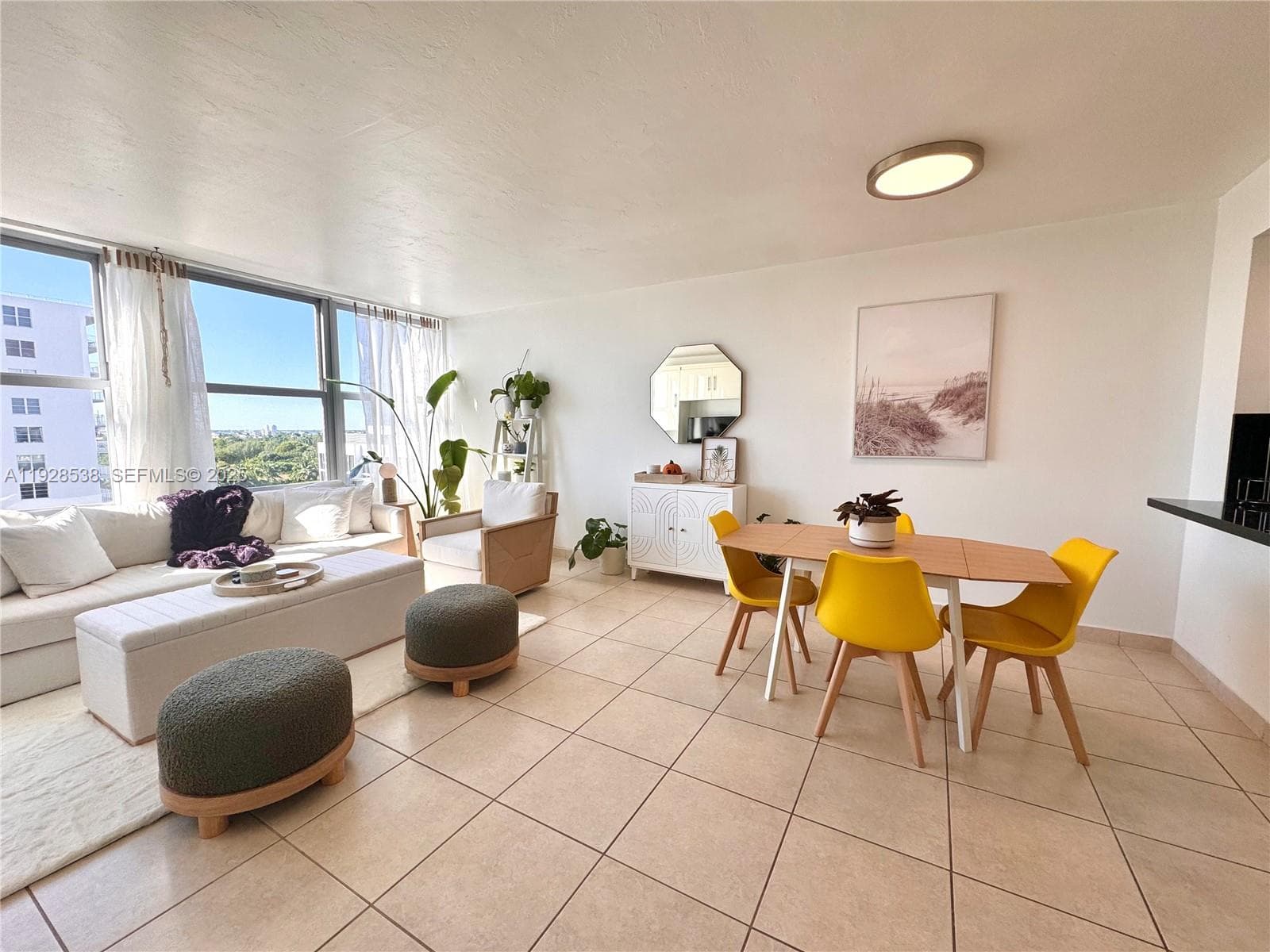 A11928538 — Miami Beach — 6
