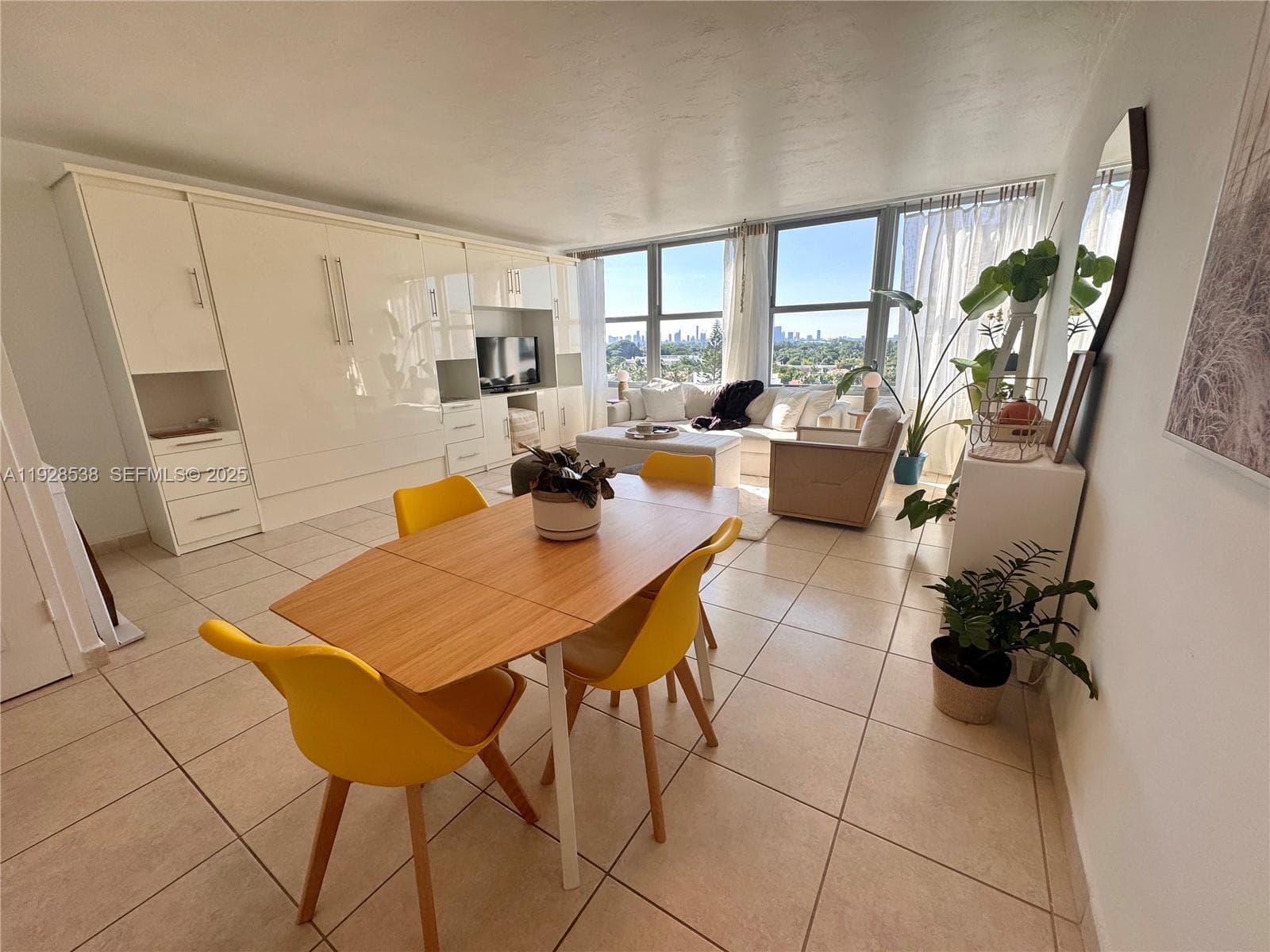 A11928538 — Miami Beach — 7