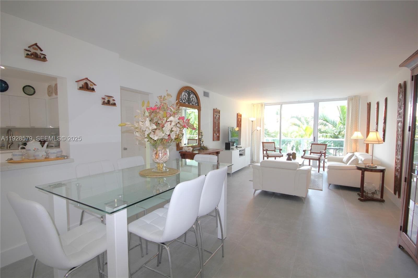 A11928579 — Miami Beach — 3