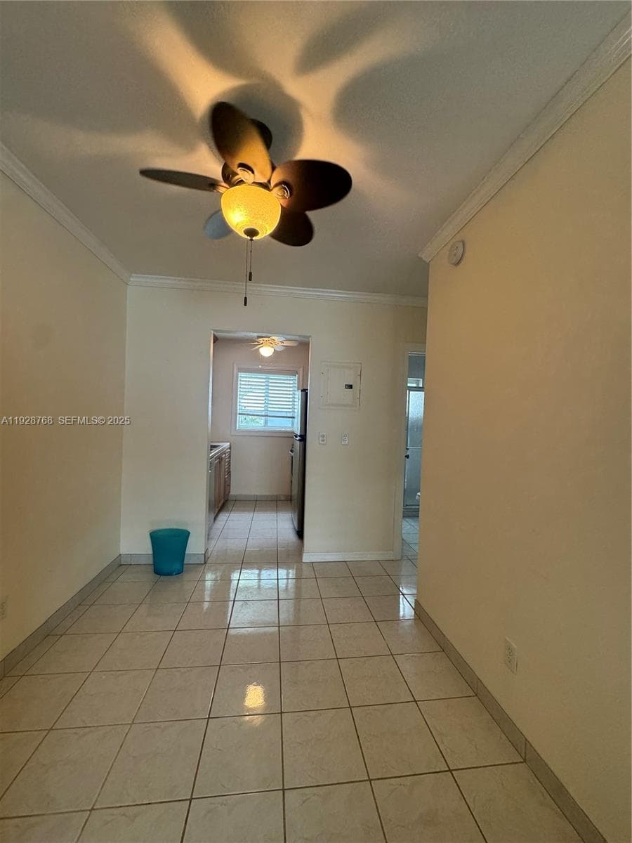 A11928768 — Miami Beach — 7