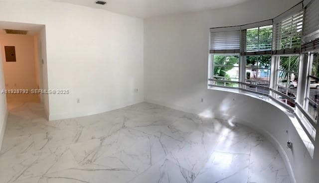 A11928792 — Miami Beach — 3