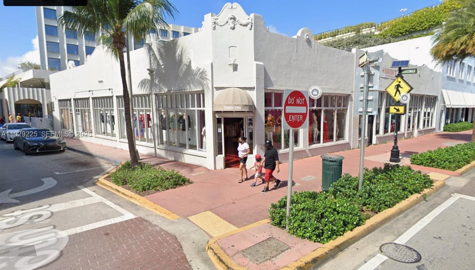 A11929225 — Miami Beach