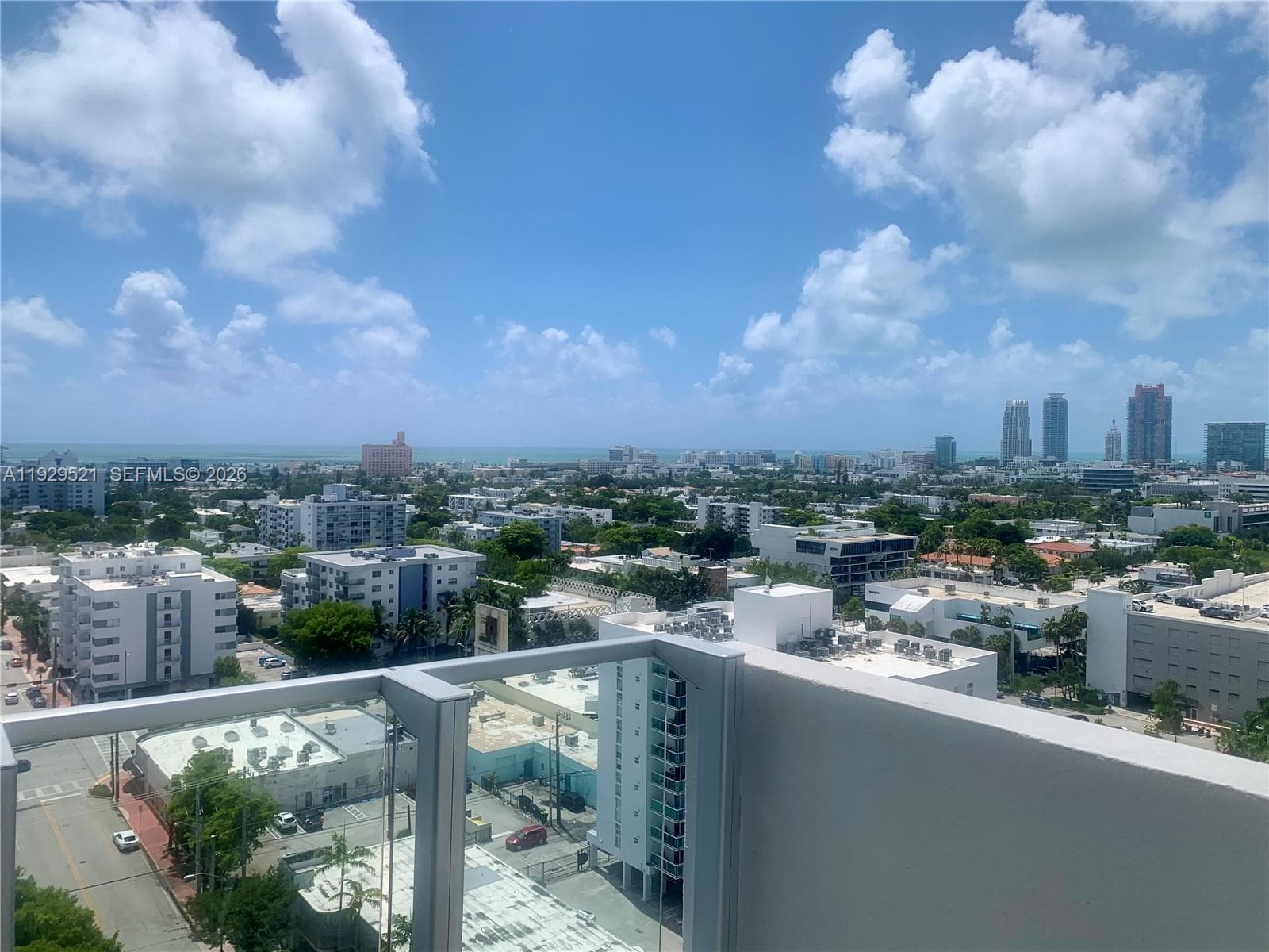 A11929521 — Miami Beach — 6