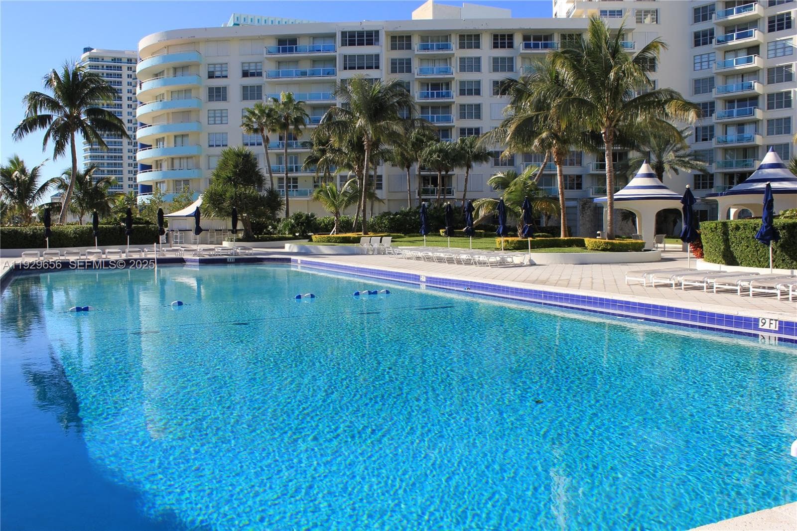 A11929656 — Miami Beach — 26