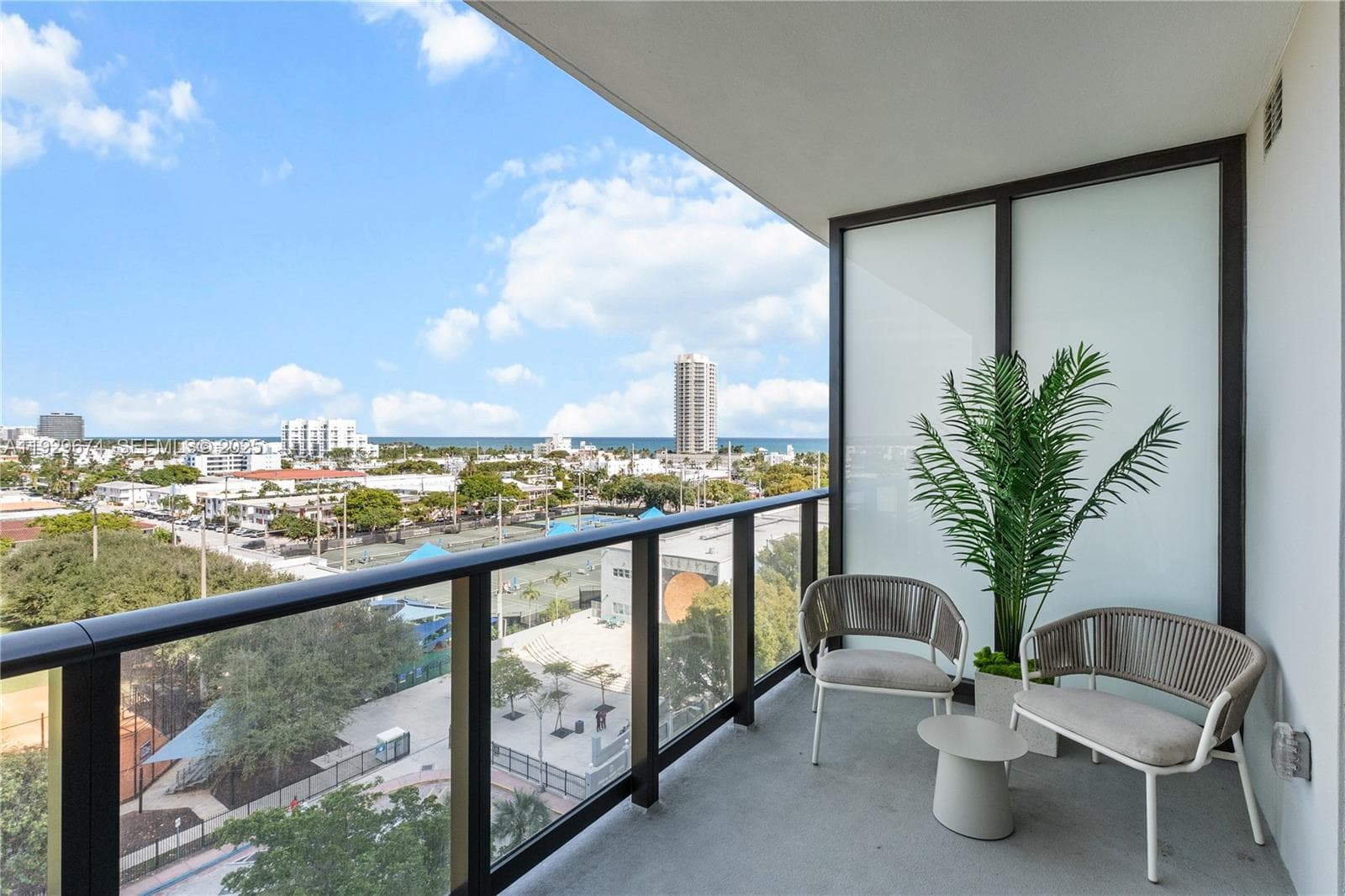 A11929674 — Miami Beach — 3