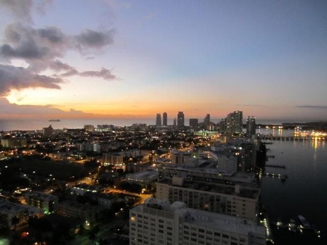 F10540817 — Miami Beach — 36
